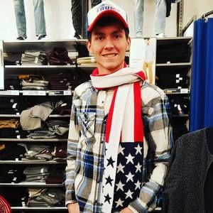 Meet your Posher, Josh